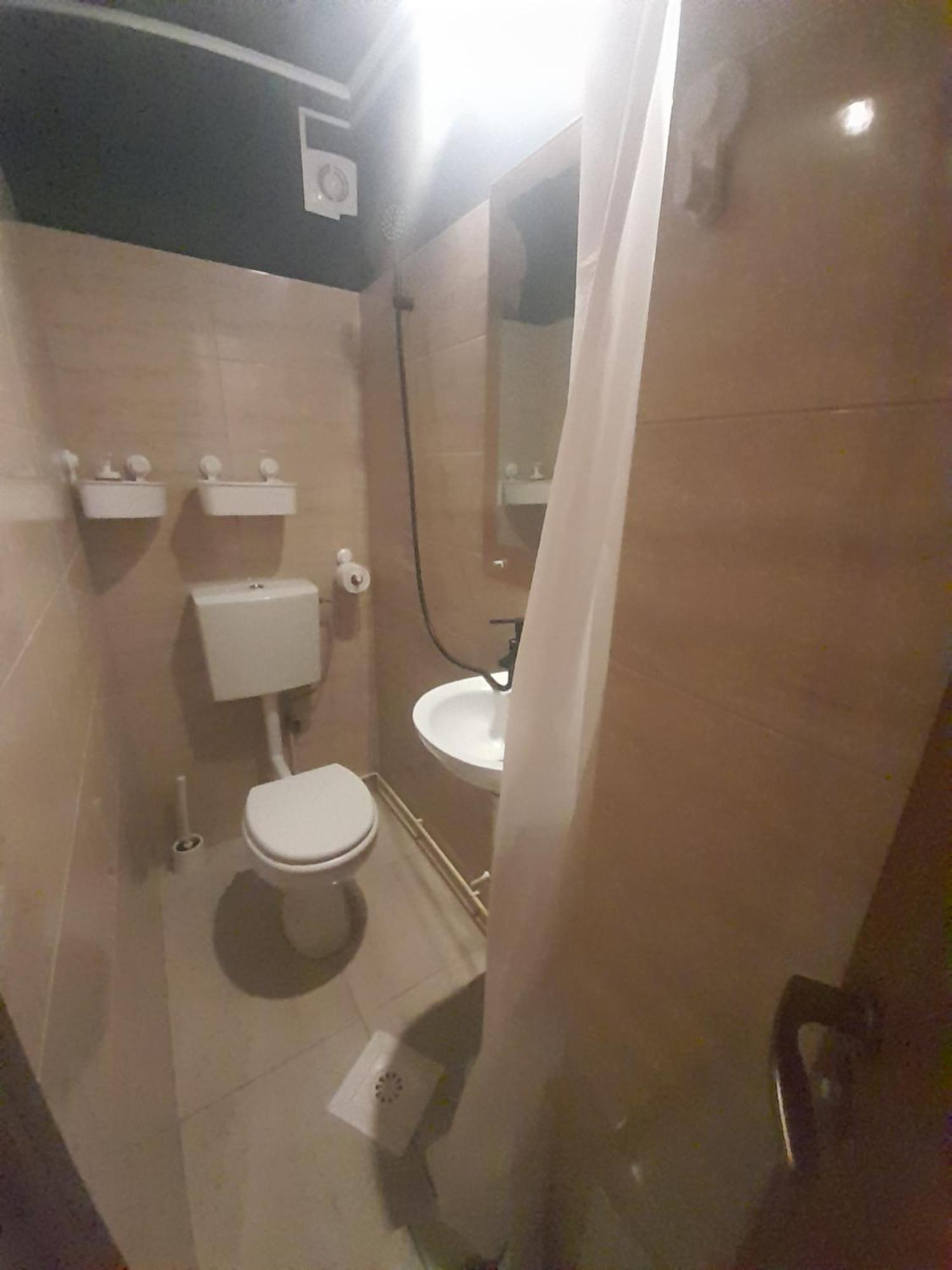 15 Minutes Apartment Bukareszt Zewnętrze zdjęcie